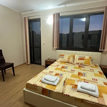 בית הארחה Sunrise - 3*