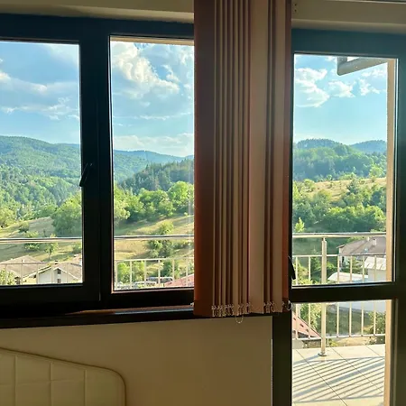 בית הארחה Sunrise - 3*